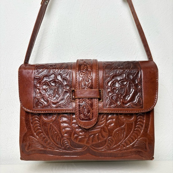 Vintage Handbags - Vintage Handmade Mexico Tooled Leather Floral Boho Bag Purse Butterflies Rose